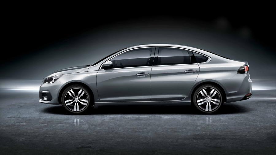 Peugeot 308 Sedan 2016 года  (CN) (фото 4 из 9)
